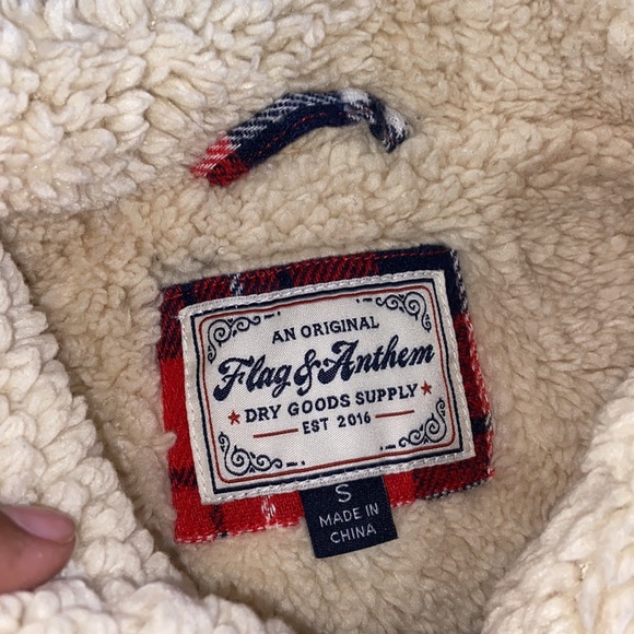 Flag&Anthem Woman’s Plaid Faux Sherpa Jacket Size Small - Picture 13 of 14